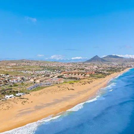 Golden View Near & Services Prázdninový dům Porto Santo